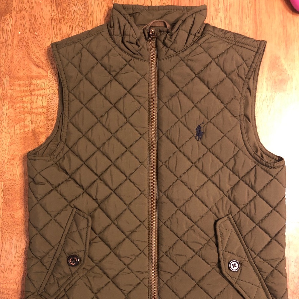 Polo vest